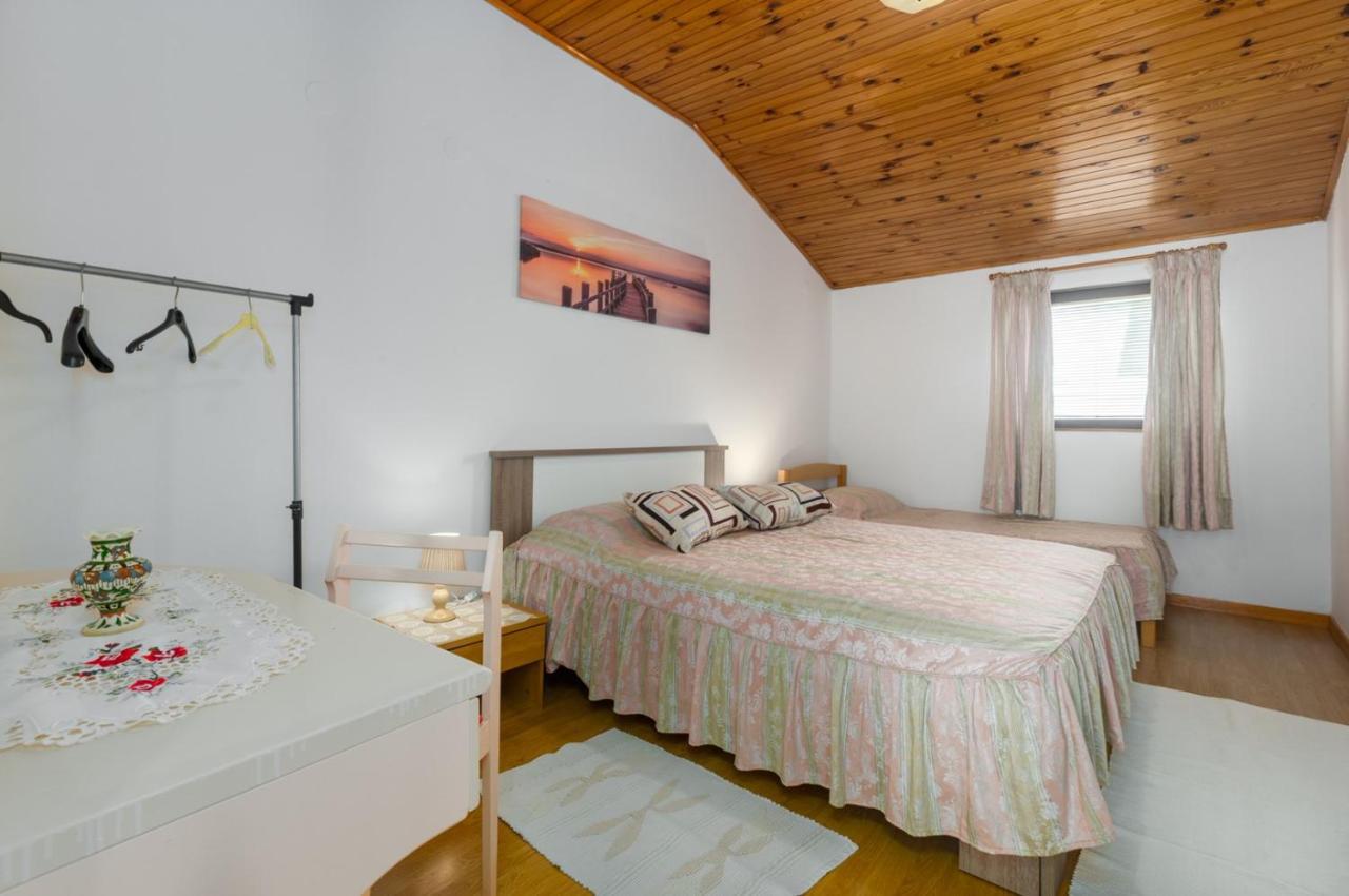 Apartman Ana Πόρετς Εξωτερικό φωτογραφία