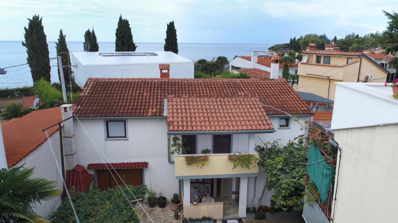 Apartman Ana Πόρετς Εξωτερικό φωτογραφία